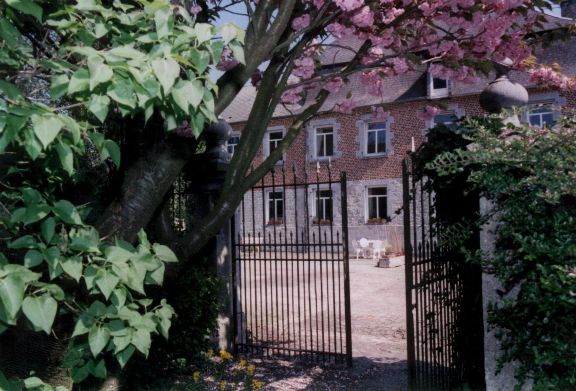 Ferme De La Prevote Villa Hanzinne Екстериор снимка